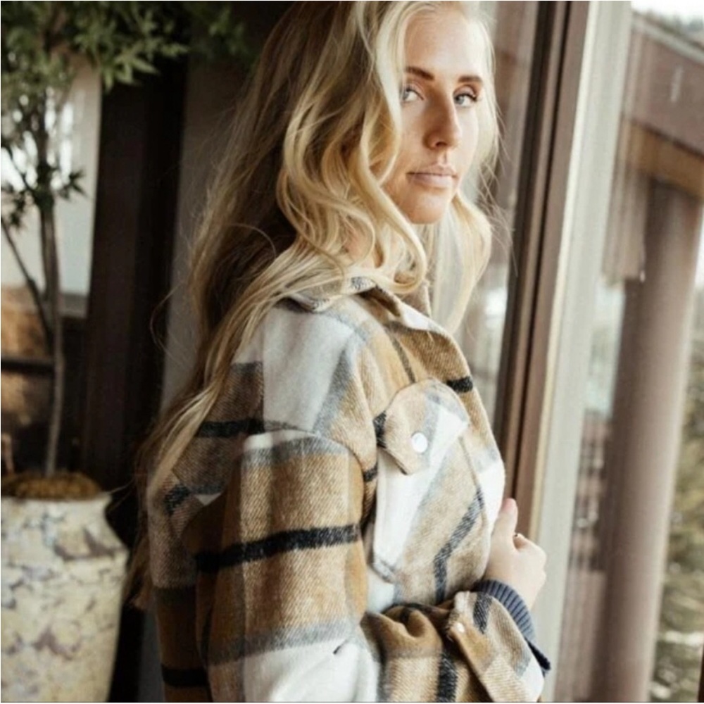 New Plaid Oversized Shacket Coat/ Jacket Women Size XL Beige Tan Neutral Boho